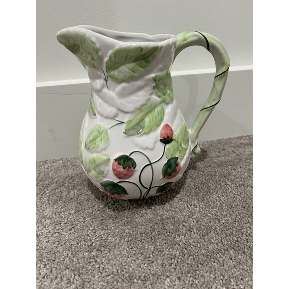 Vintage 1980s Embossed Strawberry Pitcher Made‎ In Portugal Zrike Morangos - Picture 2 of 8